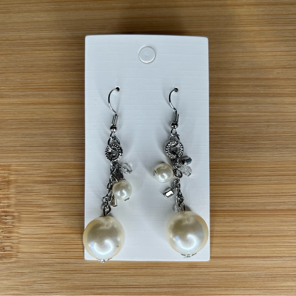 Pearl Dangle Earrings